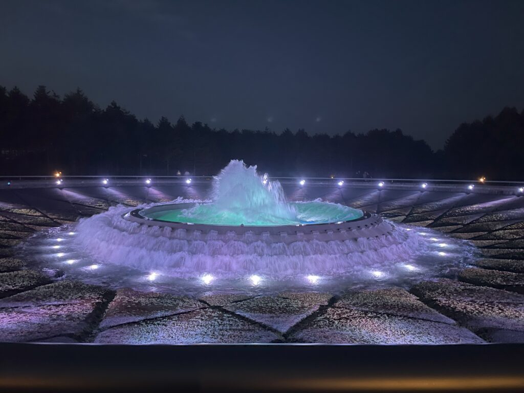 Sea Fountain at Moerenuma Park generating a circular water wave during the Big Wave scene