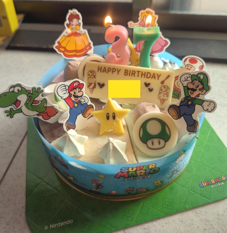 Japan Baskin-Robbins shareholder benefit Super Mario ice cream cake