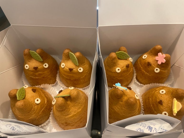 Cute Totoro cream puff from Shirohige’s Cream Puff Factory