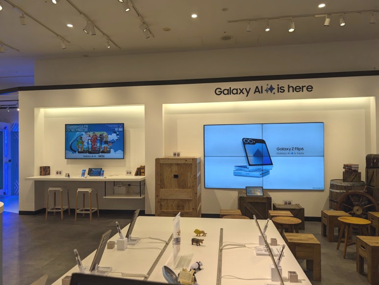 Front view of Galaxy Studio Osaka located in Namba Marui