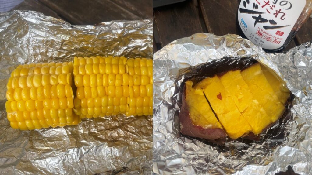 炭火焼きのトウモロコシとサツマイモ