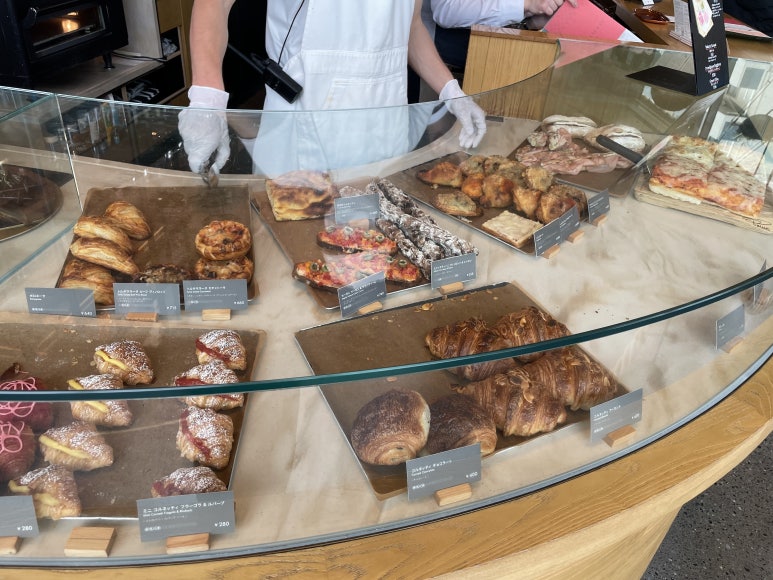 Croissants, pizza, toast, and bakery items