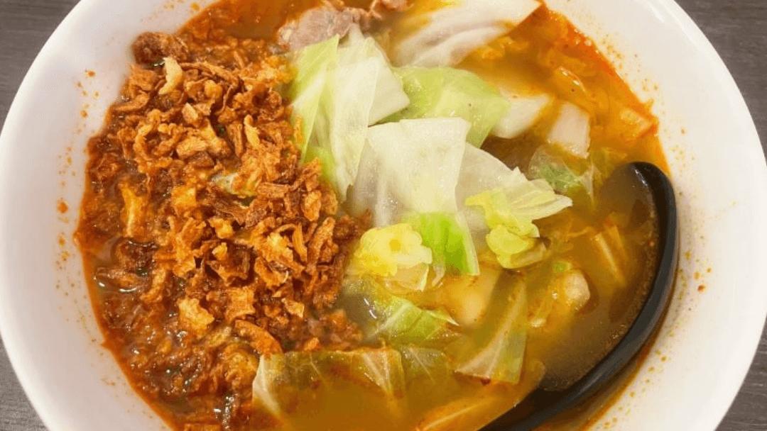 Osaka Namba Parks 8ppy Mala Tang (Happy Mala Tang), a clean and rich broth perfected over years after falling in love with mala soup