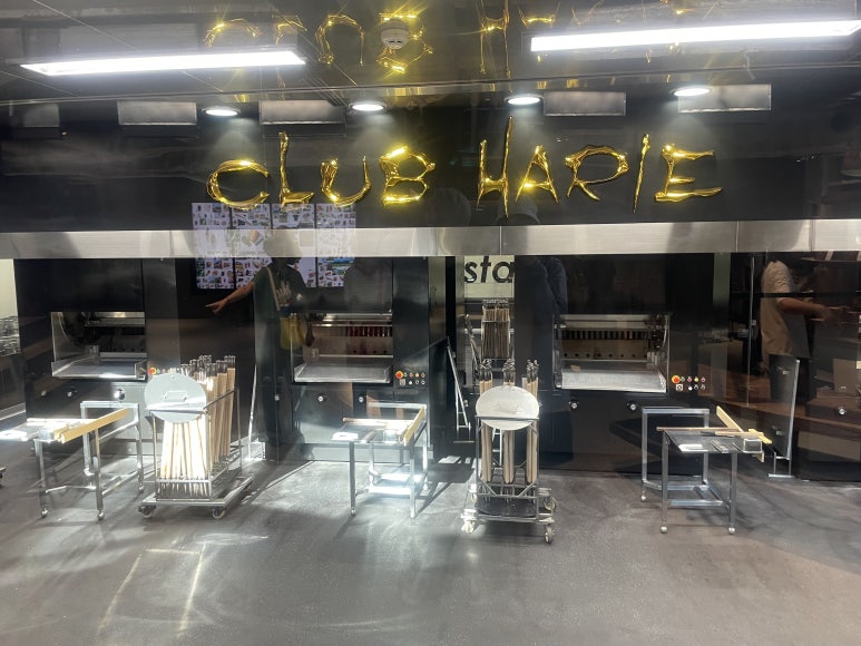 ラコリーナ バームファクトリーのバームクーヘン製造設備