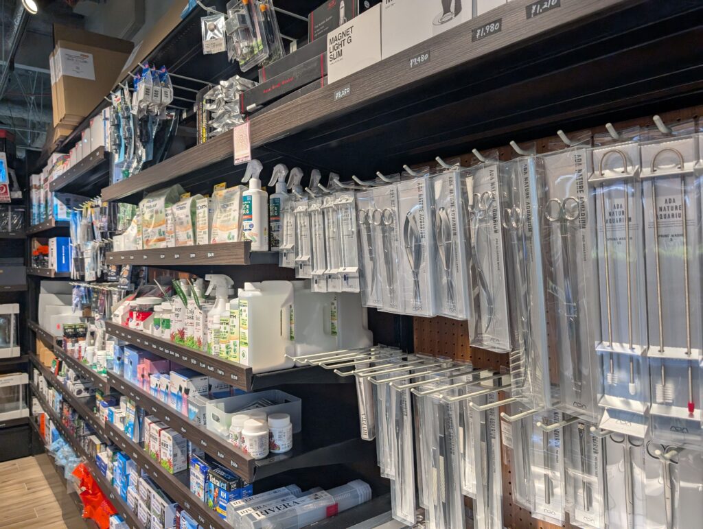 水槽用品コーナー