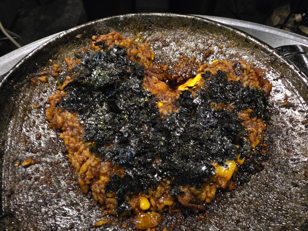 Fried rice prepared on the iron plate at the end of the meal